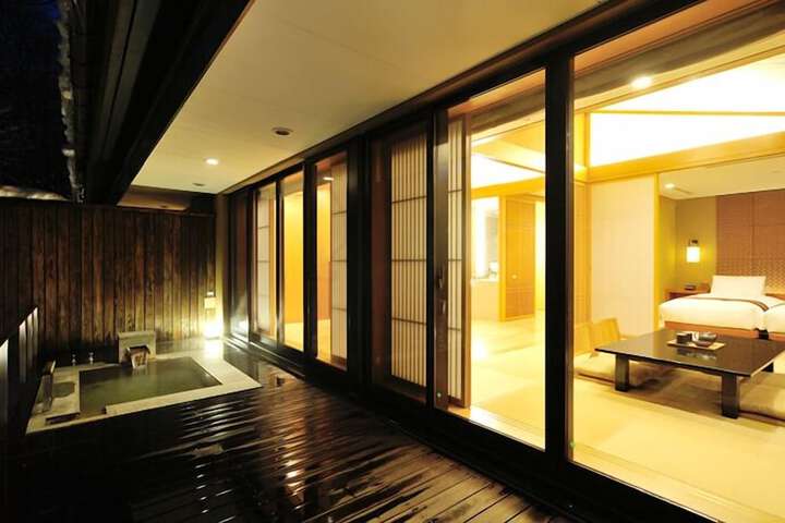 Room 26 of 92