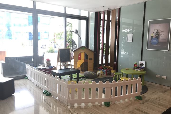 Children's play area - indoor