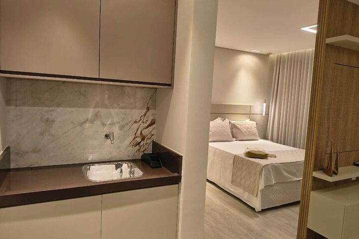 Room 28 of 228