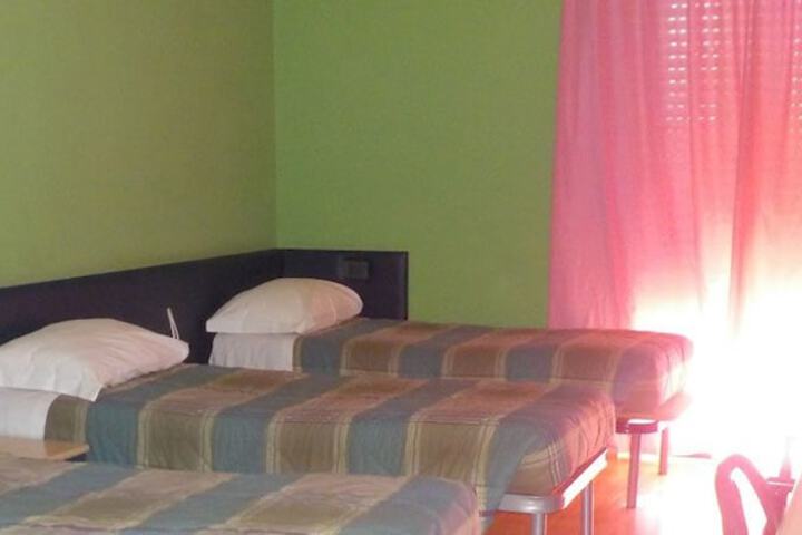 Room 7 of 20