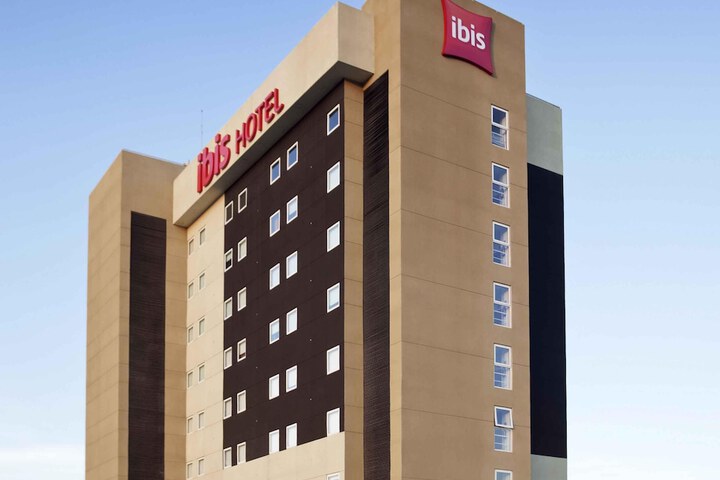 Hotel 30 of 34