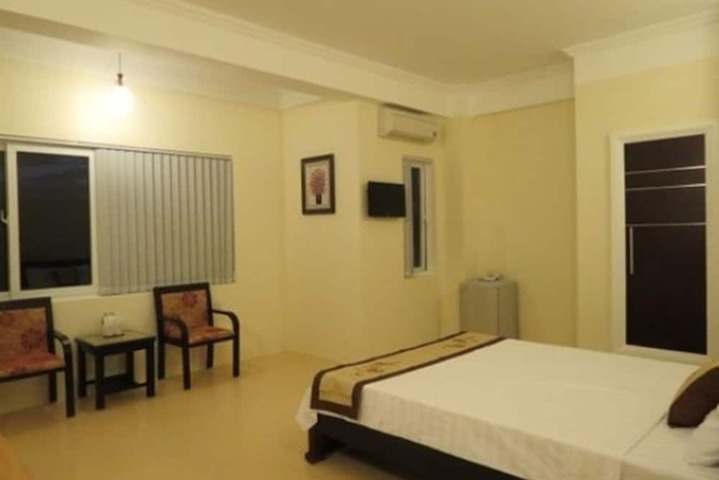 Room 11 of 39
