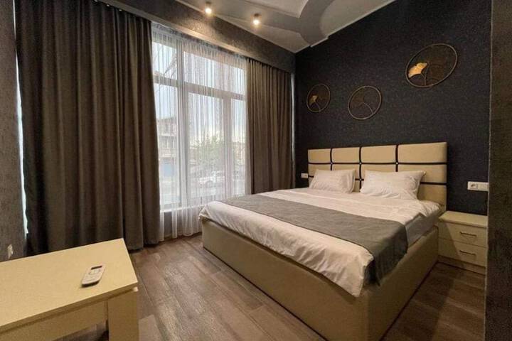 Room 2 of 31