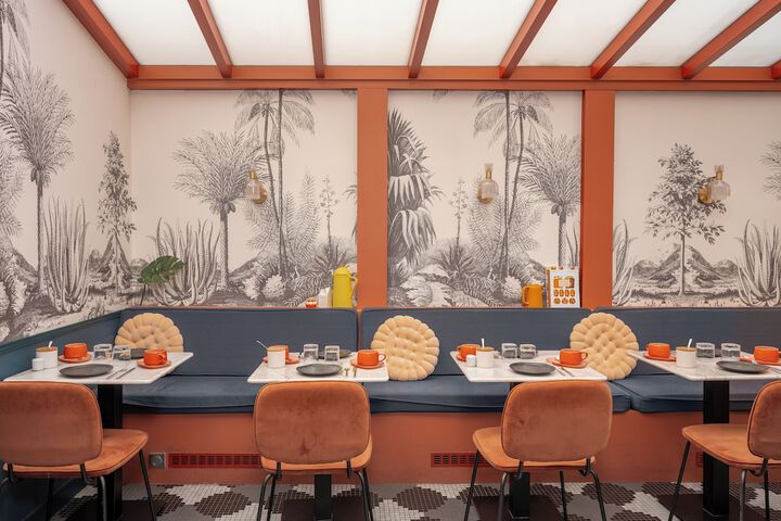 Breakfast area