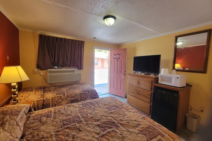 Room 21 of 51