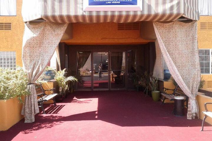 Photo of CLAREMONT HOTEL LAS VEGAS