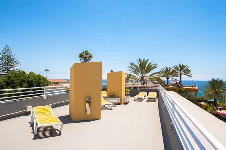 Sundeck