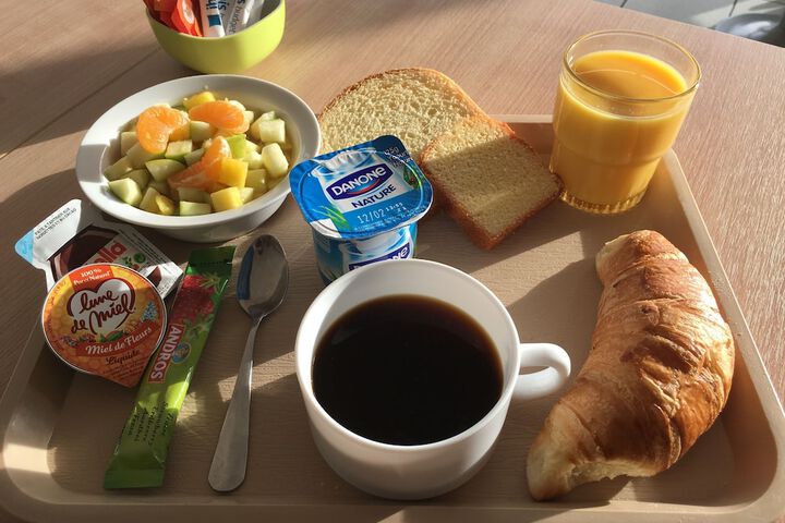 Breakfast/Coffee Service 34 of 61