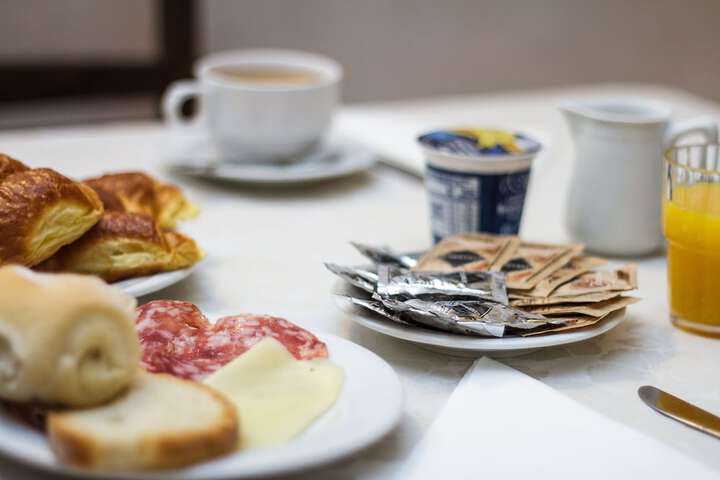Breakfast/Coffee Service 40 of 62