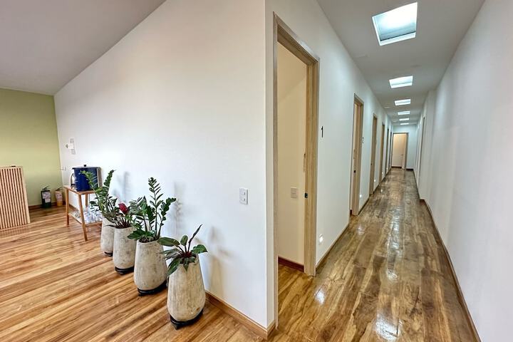 Room 12 of 19