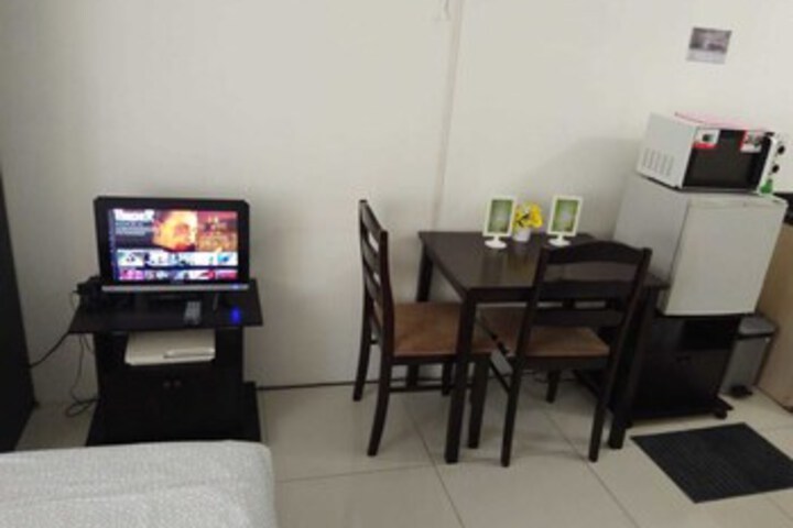 Room 11 of 21