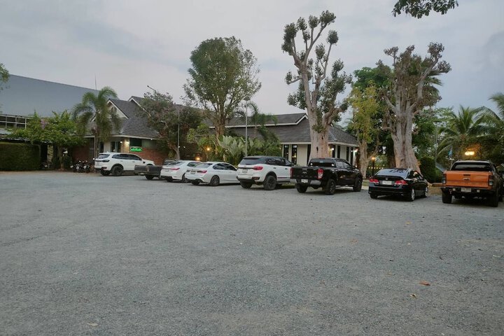 Property Grounds 22 of 27
