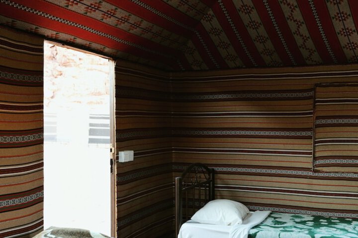 Room 15 of 72