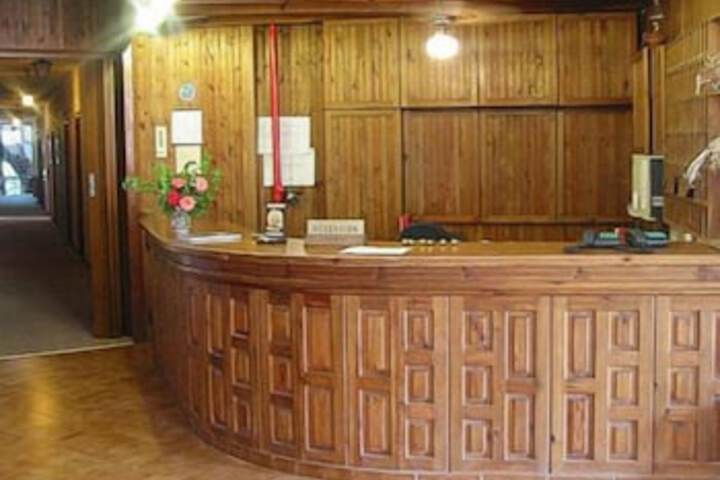 Concierge desk