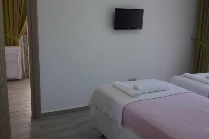 Room 18 of 82