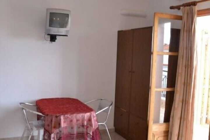 Room 30 of 57