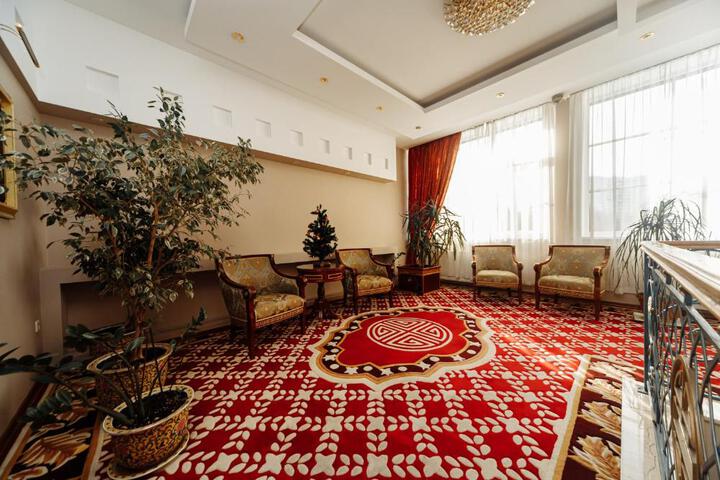 Photo 8