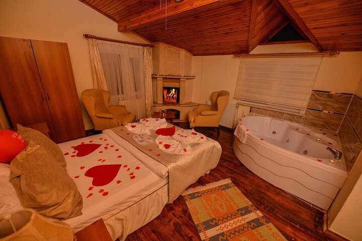 Room 30 of 90
