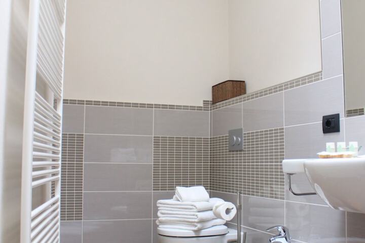 Bathroom Interior Photo