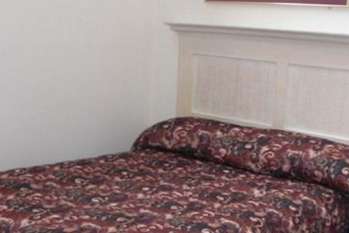 Room 18 of 44