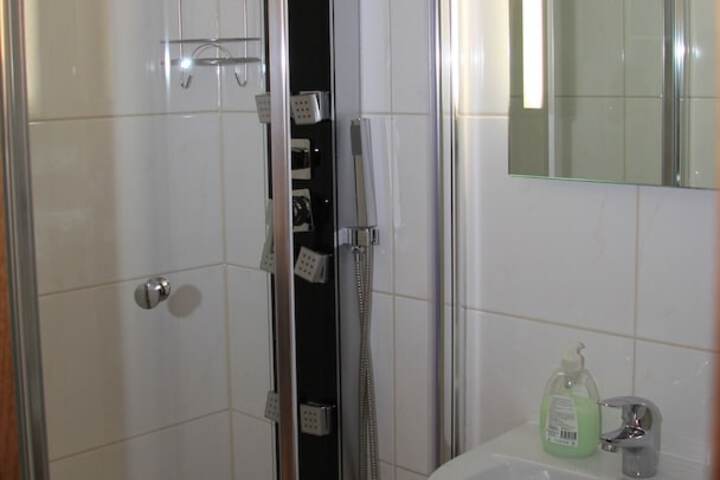 Clean Restrooms