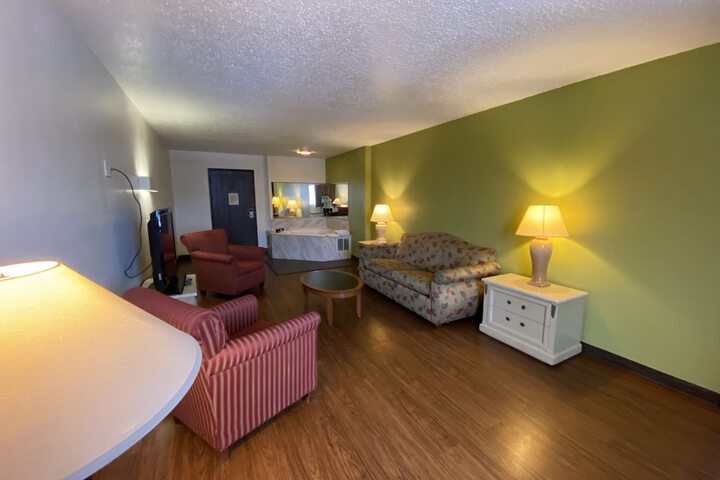 Standard | King Bed (1 of 11)