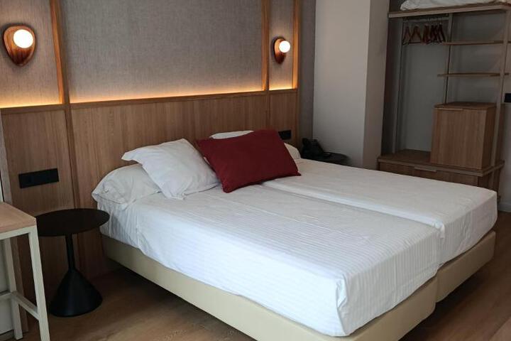 Standard Room Photo