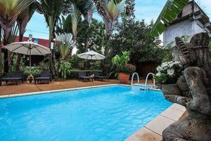 Pool 17 of 28