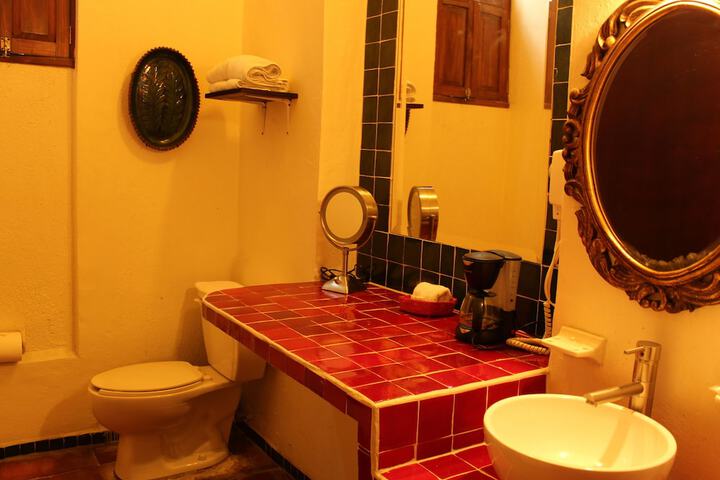 Room 20 of 39