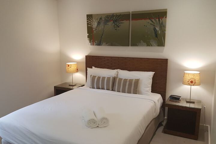 Room 6 of 96