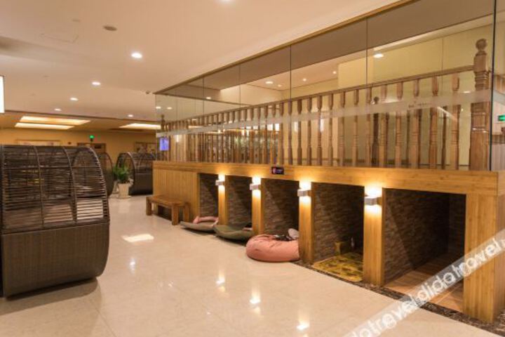 Hotel Interior 19 of 24