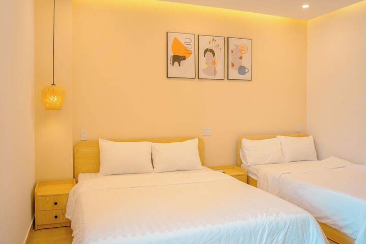 Room 9 of 63