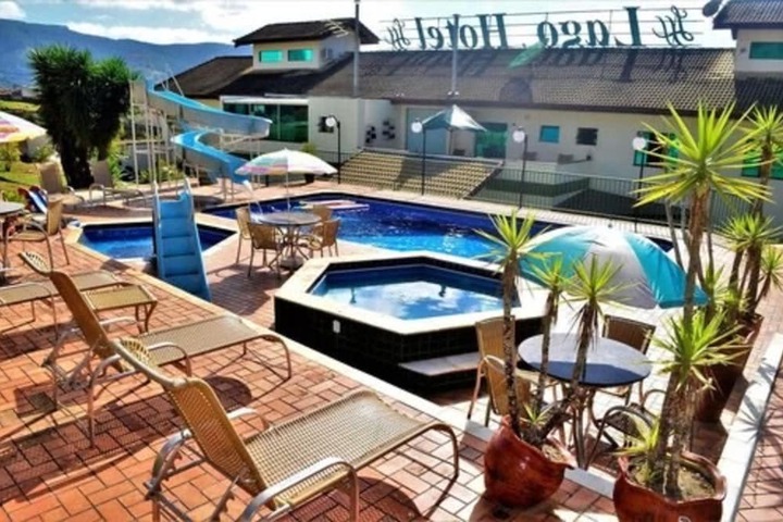 Sundeck 54 of 54