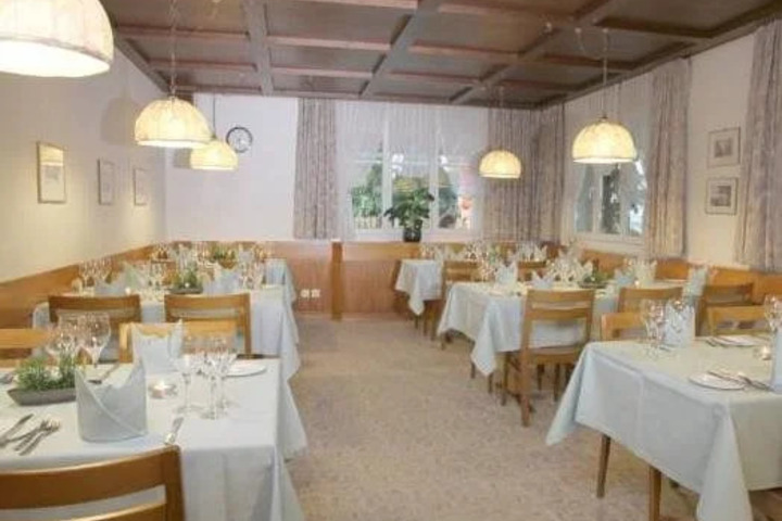 HOTEL GASTHAUS MOOSBURG