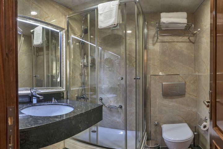 Bathroom Photo