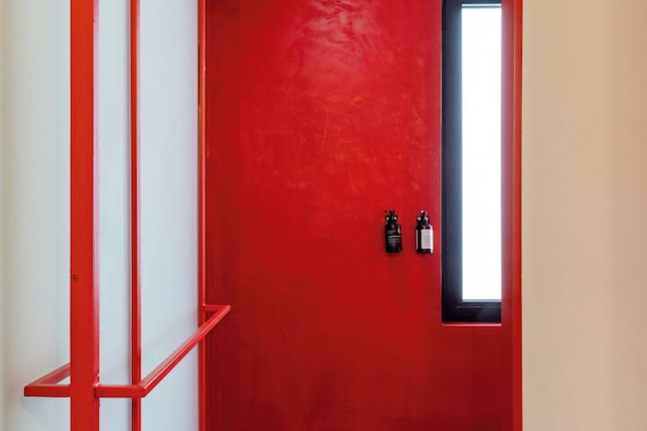 Room 30 of 59
