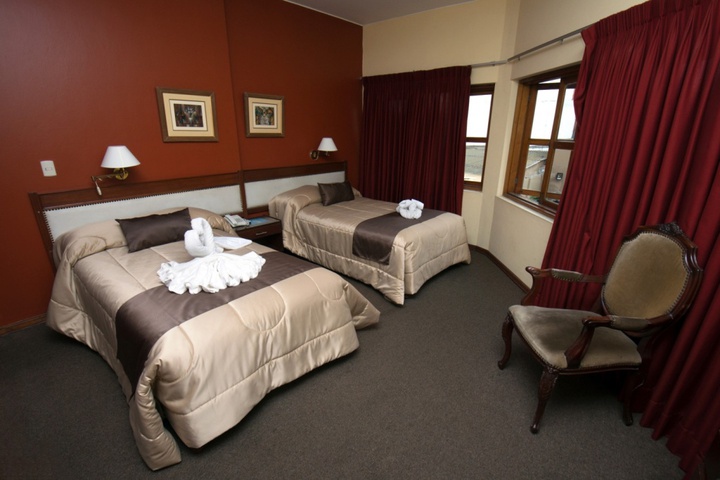 Room 4 of 11