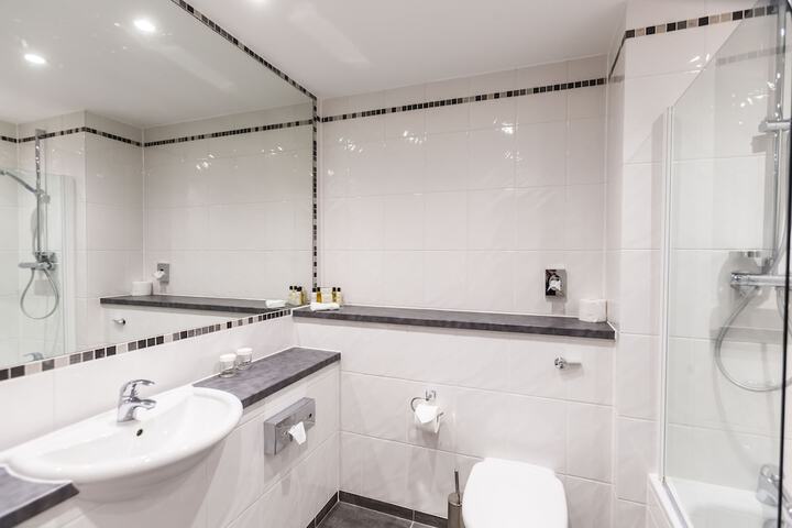 Clean Restrooms