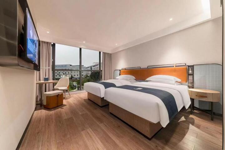 Eharm Hotel Wuhan Optics Valley University Park Road