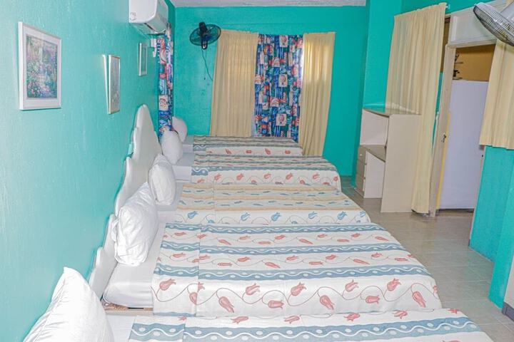 Room 2 of 56