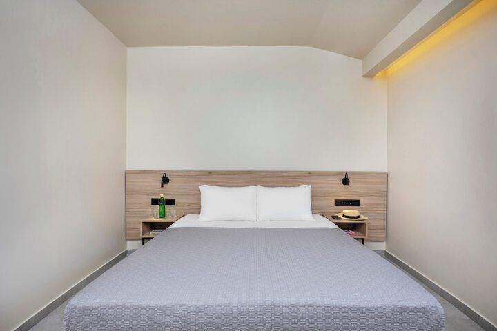 Room 15 of 55