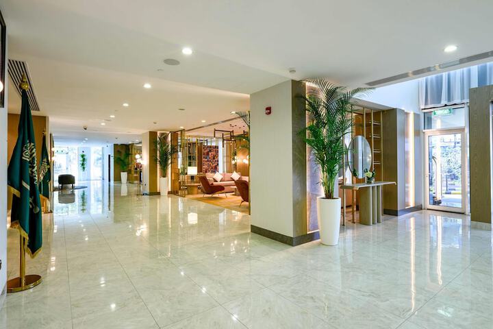 Hotel Interior 8 of 106