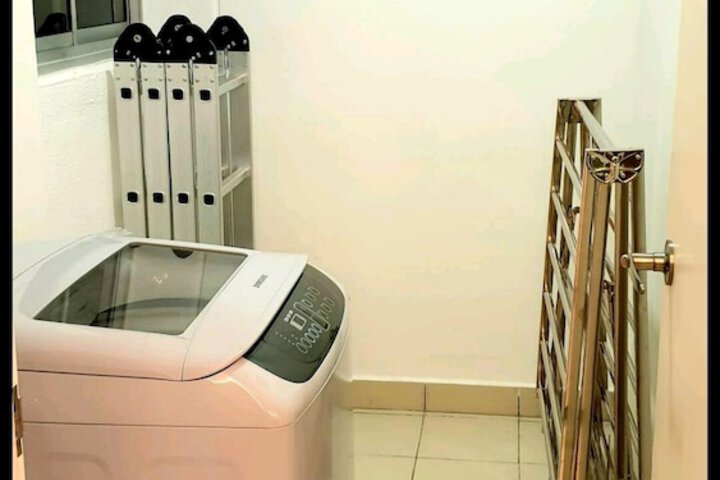 Laundry 12 of 23