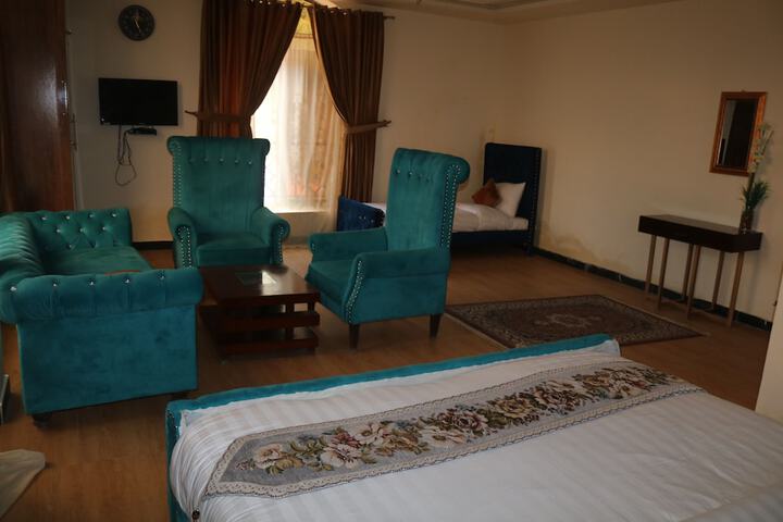 Room 37 of 41