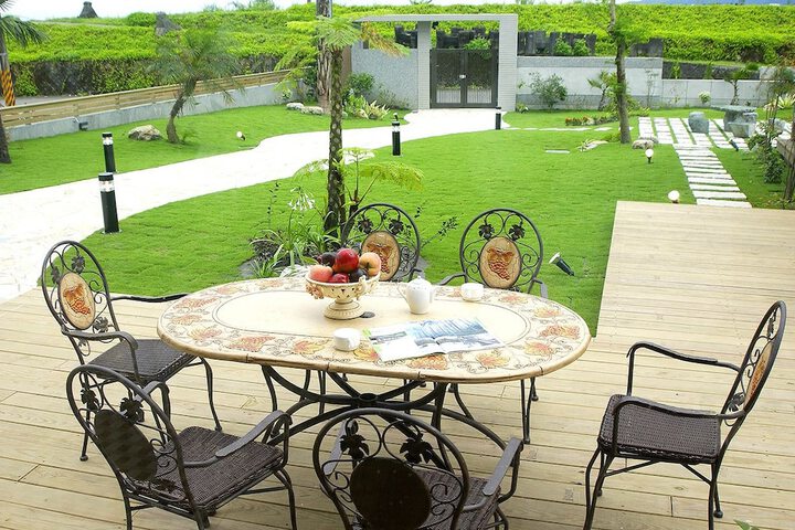 GUAN JING LOU GARDEN