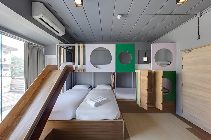 Room 14 of 31