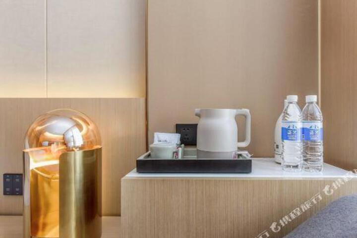 Lavande Hotel (Xinshancun subway station store Dadukou pedestrian street Chongqing)