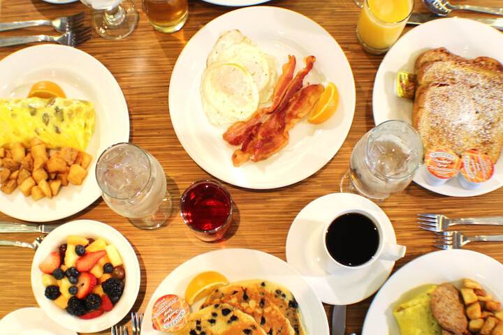 Breakfast meal