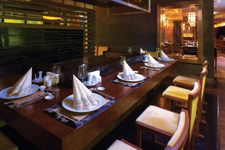 Dining 244 of 301
