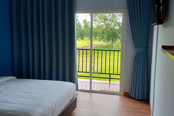 Room 5 of 22